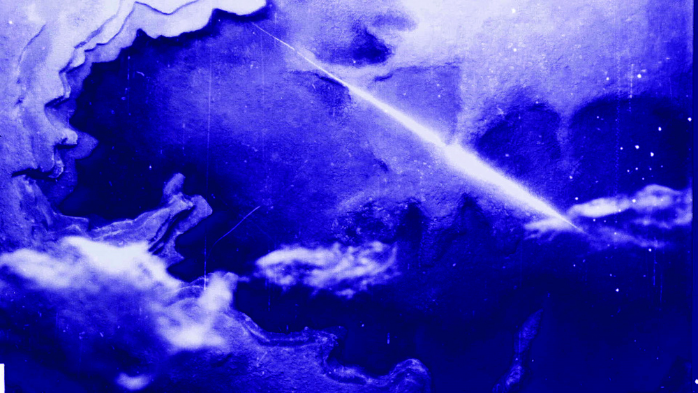 THE_BLUE_NIGHT_frame_II__LeticiaRamos_CineEsquemaNovo